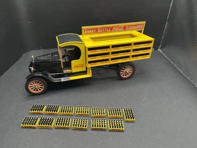 Danbury Mint 1/24 Scale Coca-Cola 1927 Ford TT Delivery Die Cast Original Box - Image 1 of 4