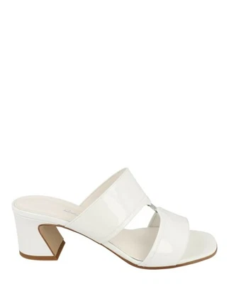 Sandálias femininas Ferragamo Tot 55 de couro envernizado - Imagem 1 de 4