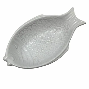 Giorgio Cermac Italy Fish Shaped Bowl Embossed White Stoneware Pasta Salad Bowl - Picture 1 of 12