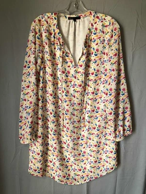 Vestido Gibson X Living in Amarillo Acebo Cuello Dividido Acuarela Flor Talla Mediana Foto 1 de 4