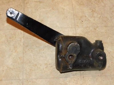 Amortiguador Delco-Lovejoy 49276 R-10 1401M 2-C-8 Ford Modelo T o... Foto 1 de 4