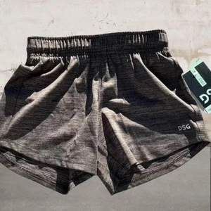 DSG NWT Girls Mid-Rise Gray Athletic Shorts-Size 4/5  - Picture 1 of 3