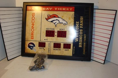 Vintage Broncos Game Day Ticket Placar Bluetooth Alto-falante Relógio Testado Funciona - Imagem 1 de 4