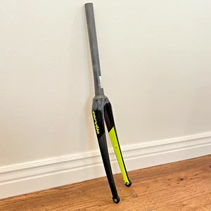 New Cervelo R-Series Disc Carbon Road Bike Fork Tapered Thru-Axle 700c Uncut - Picture 1 of 11
