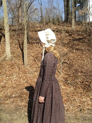 Ladies' std sz Natural/Ivory color Cotton blend Pioneer 1800's sunbonnet costume Foto 1 de 2