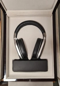 OPPO PM-1 Audiophile Planar Magnetic Headphones WITH BOX & ACCESSORIES SHOWN. - Picture 1 of 17