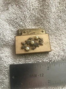 Vintage Arrow Lighter - Picture 1 of 8