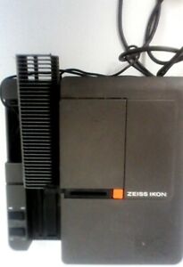 Vintage Black Zeiss Ikon Projector (R2500) AFS Slide Tray With Remote 