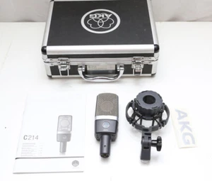 AKG C214 Micrófono Condensador de Estudio Micrófono de Grabación con Montaje Amortiguador y Estuche - Imagen 1 de 5