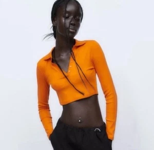 Zara Geripptes Langarm Crop Top Damen Größe Small Orange Kunstknopf - Bild 1 von 7