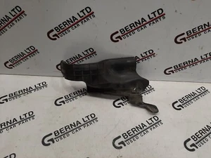 Genuine Volvo XC90 MK2 2015-2025 Front Right Driver Side Mud Guard Mount Bracket - Picture 1 of 6