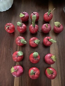 Lot of 17 Vintage Miniature Mini Red Apple Ornaments Christmas Country - Picture 1 of 7