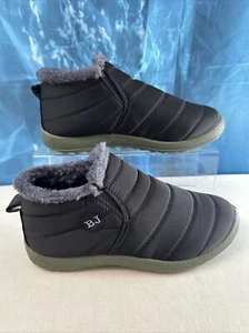 BJ Shoes Slippers Green Black Faux Fur Lining Slip On Lightweight Women 10.5 EC - Picture 1 of 9