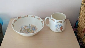 Royal Doulton Beatrix Potter "Bunnykins" Schale und Tasse Bone China - Bild 1 von 7