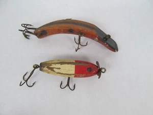 2 Antique Vintage Fishing Lure – Wood Flatflish + Red White Propeller - Picture 1 of 4