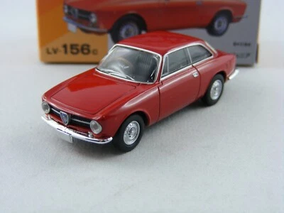 72 Alfa Romeo GT1600 Junior rojo, Tomytec Tomica Limited Vintage LV-156c, 1/64