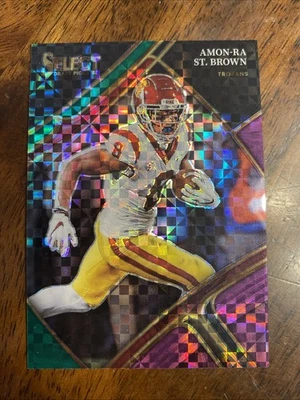 2023 Panini Select Draft Picks - Amon-Ra St. Brown #156 Green Squares Prizm - Image 1 of 2