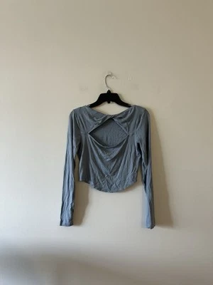 Top corto Lululemon modal seda torcida espalda yoga manga larga azul cambray 6? Rib Foto 1 de 4