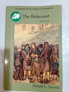 The Holocaust: Problems and Perspectives of Interpretation by Donald Niewyk(PB) - Picture 1 of 12