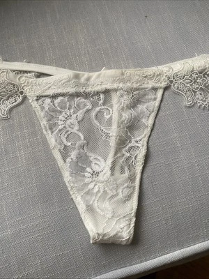 Lise Charmel, String, Gr. M/38, Champagner, NP 89€ - Bild 1 von 4