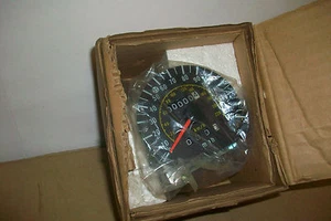 NOS SUZUKI GSX550 GSX550E GSX 550 SPEEDOMETER SPEEDO 34120-43431 - Picture 1 of 1