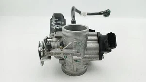 Corps d'injection pour moto KTM 125 DUKE 2017 à 2023 - Photo 1/9
