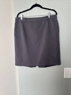 Falda para mujer Covington talla 16 gris cinturón no incluido Foto 1 de 3