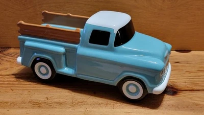 Chevrolet 3100: camioneta pickup estilo vintage - soporte de planta de flores de cerámica Teleflora Foto 1 de 4