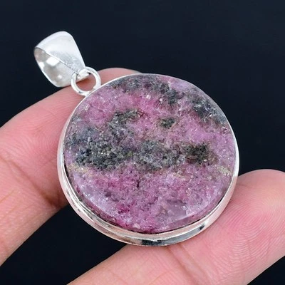 Colgante hecho a mano de rodonita enchapado en plata 925 de 1,89" Foto 1 de 3
