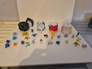 Pokemon Figure & Pokeball Lot Set Bundle x31, Tomy Nintendo, Combine Postage - Picture 1 of 6