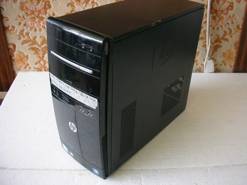 HP G5301 Dual Core E5800 2gb ddr3 80gb HDD SATA Windows 7 Pro 64bit VGA DVD Rw - Image 1 of 3