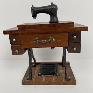 1983 Sewing Machine Music Box - Yesterday, George Good Corporation VTG - Picture 1 of 14