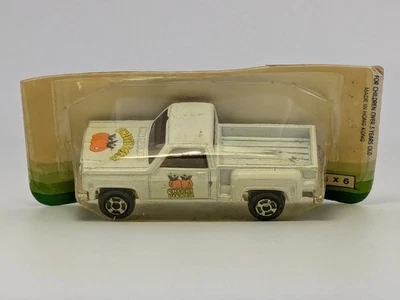 Vintage Cherry Picker Diecast 1:64 White Chevrolet Pickup Truck Hong Kong NEW - Image 1 of 4