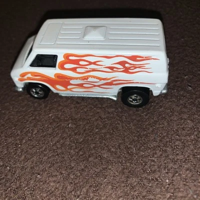 Super Van Hot Wheels Blackwall 1980 con llamas - ¡Muy buen estado! Foto 1 de 4