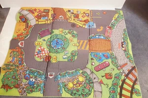 VINTAGE FISHER PRICE LITTLE PEOPLE 2002 PADDED FABRIC FLOOR MAT PLAY SCENE CITY - Picture 1 of 3