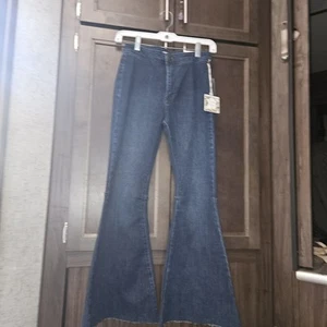 Chelsea Violet jeans Flare Leg Girls 14 Blue Denim 2 Pocket - Picture 1 of 4