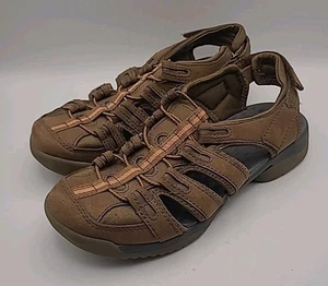 Sandali Clarks donna 8 M marrone scamosciato Privo sport escursionismo scarpe da pista acqua usate in ottime condizioni - Foto 1 di 11