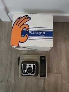 Vintage Kodak Pleaser II 2 Program Instant Camera takes HS144-10 Color Film - Picture 1 of 8