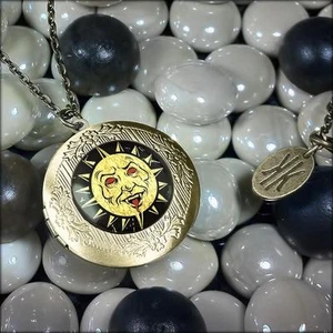 Gothic Vampire Bloody Fangs Sun Antique Bronze Horror Locket Pendant Necklace - Picture 1 of 1