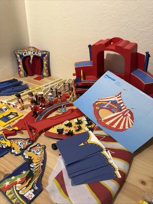 Playmobil 4230 Circus Tent Set Almost Complete no box Lights Up Good Condition - Image 1 of 4