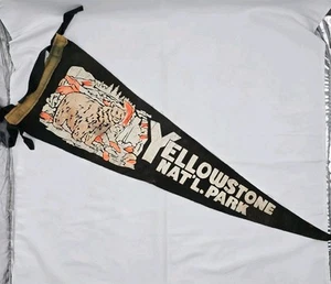 Vtg Yellowstone National Park Felt Souvenir 25.5" Pennant Banner Bear Undated - Picture 1 of 13