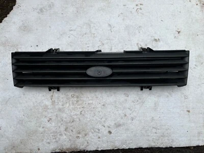 FORD ESCORT MK3 FRONT GRILLE  81-AG-8150-AA  1980 - 1985 - Image 1 of 4