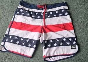 Bañador Quiksilver Board Shorts Talla 34 Estrellas Rayas Bandera Americana Patriótico - Imagen 1 de 3