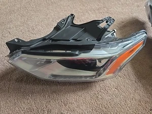 2018 2019 2020 2021 Chevrolet Traverse Xenon Headlight Left Driver OEM 84887857 - Picture 1 of 6