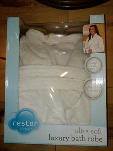 Womans Restor Style Ultra-soft Luxury Bath Robe Pink 44 in. Length NEW!! - Picture 1 of 6