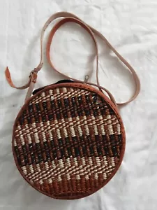 Medium African Woven Sisal Shoulder Strap Crossbody Leather Handbag Zip Closure - Picture 1 of 14