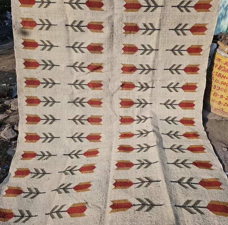 Rug Natural Handwoven Wool Jute Rug, Vintage Kilim Rug, Traditional kilim Rugs - Image 1 of 4