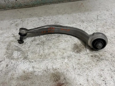 Braço de controle inferior traseiro dianteiro esquerdo driver Audi Q5 2019 fabricante de equipamento original  - Imagem 1 de 4