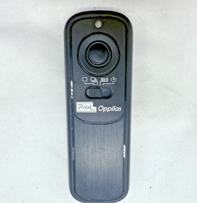 PIXEL Oppilas  Wireless Shutter Remote Control Transmitter ONLY - Image 1 of 3