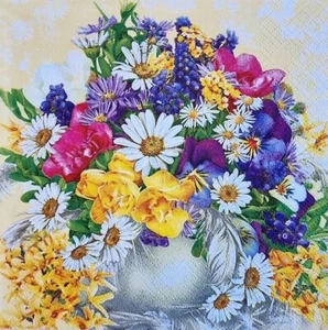 4 x Single Paper Napkins for Decoupage and Crafting Flowers mix 13 - Picture 1 of 2